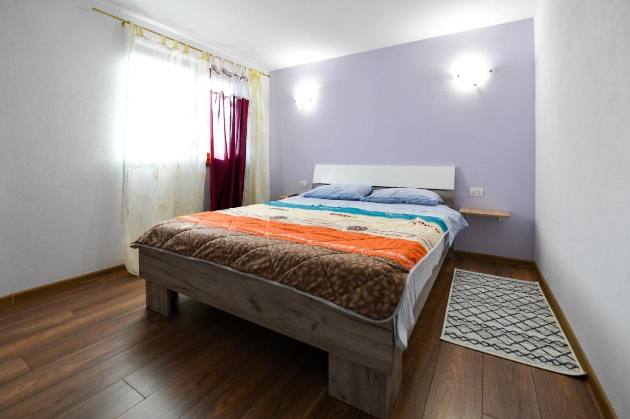 Villa Castellino Tîrgu Ocna Extérieur photo