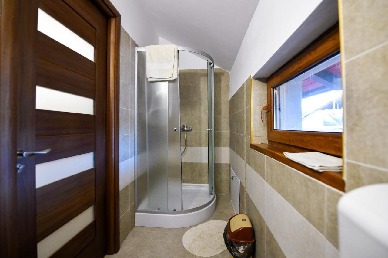 Villa Castellino Tîrgu Ocna Extérieur photo