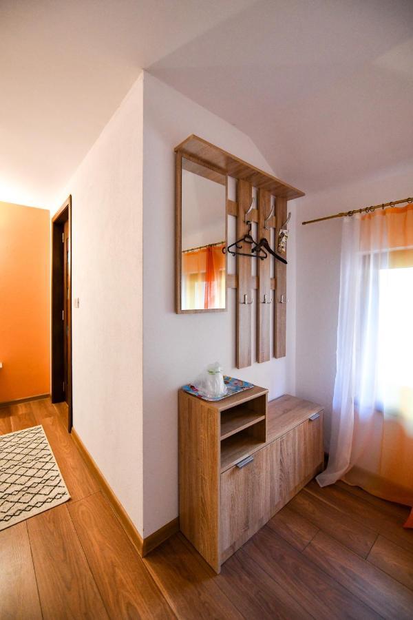 Villa Castellino Tîrgu Ocna Extérieur photo